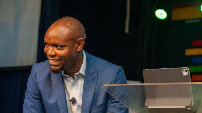 Pastor Akin's Messages